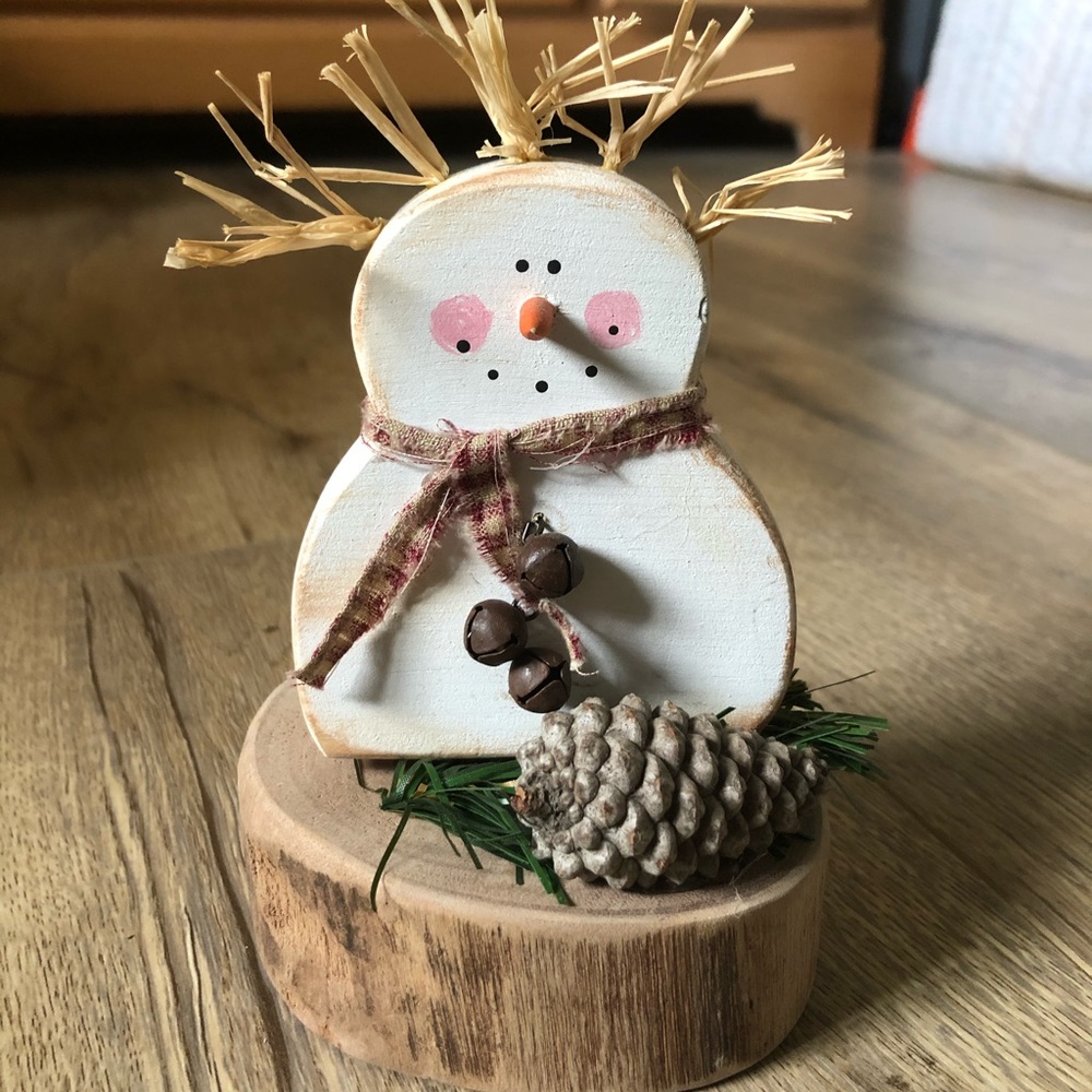 5 for $10 - Primitive snowman decoration